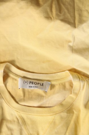 Ανδρικό t-shirt PEOPLE, Μέγεθος M, Χρώμα Κίτρινο, Τιμή 15,99 €