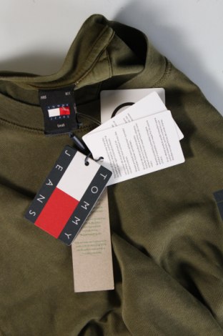 Pánske tričko  Tommy Jeans, Veľkosť S, Farba Zelená, Cena  46,95 €