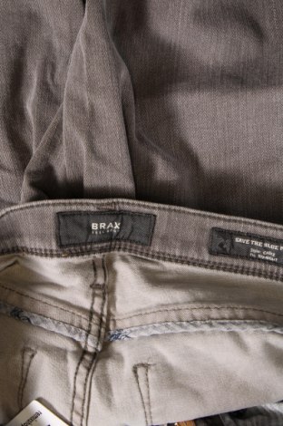 Herren Jeans Brax, Größe M, Farbe Grau, Preis € 26,99