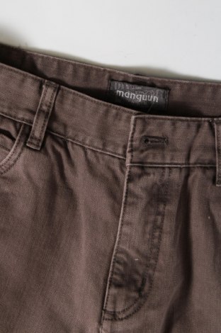 Herren Jeans Manguun, Größe M, Farbe Braun, Preis € 8,99