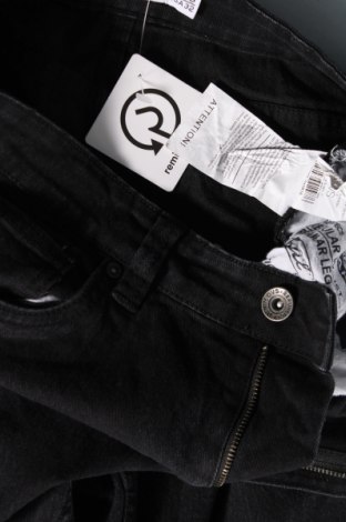 Herren Jeans Oviesse, Größe M, Farbe Schwarz, Preis € 8,49