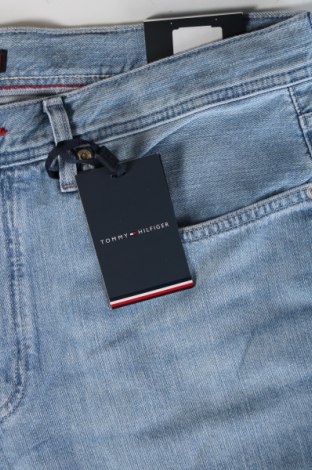 Męskie jeansy Tommy Hilfiger, Rozmiar XL, Kolor Niebieski, Cena 636,99 zł