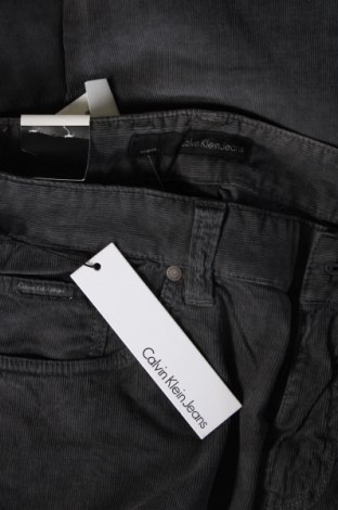 Мъжки джинси Calvin Klein Jeans, Размер L, Цвят Сив, Цена 95,99 лв.