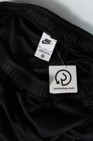 Pantaloni scurți de bărbați Nike, Mărime M, Culoare Negru, Preț 106,99 Lei