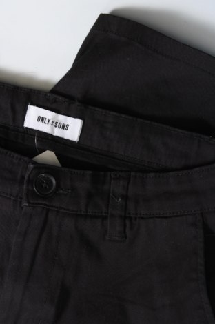 Pantaloni scurți de bărbați Only & Sons, Mărime S, Culoare Negru, Preț 77,99 Lei