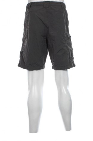 Herren Shorts Quechua, Größe L, Farbe Grün, Preis € 13,99