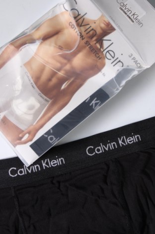 Set de bărbați Calvin Klein, Mărime L, Culoare Negru, Preț 226,99 Lei