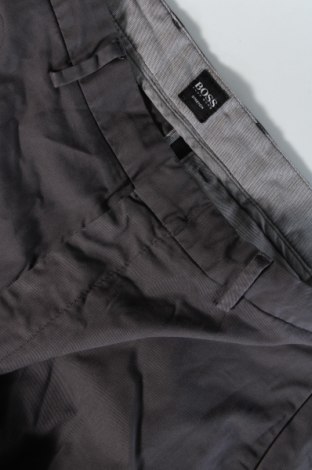 Herrenhose BOSS, Größe L, Farbe Grau, Preis € 32,99