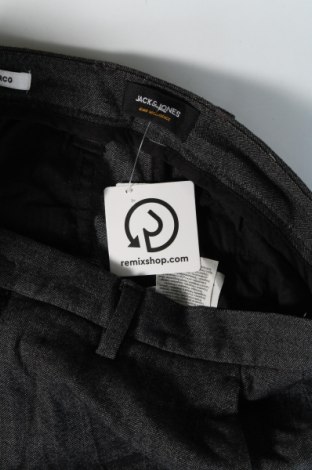 Herrenhose Jack & Jones, Größe L, Farbe Grau, Preis € 3,99