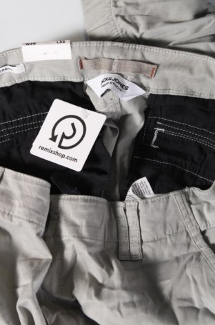 Pánske nohavice  Jack & Jones, Veľkosť L, Farba Zelená, Cena  56,45 €