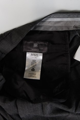 Pantaloni de bărbați Marks & Spencer, Mărime L, Culoare Gri, Preț 48,99 Lei