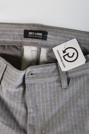 Pantaloni de bărbați Only & Sons, Mărime M, Culoare Gri, Preț 64,99 Lei