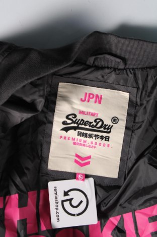 Pánska bunda  Superdry, Veľkosť S, Farba Sivá, Cena  22,45 €