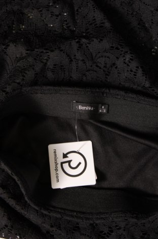 Fustă Bershka, Mărime M, Culoare Negru, Preț 58,67 Lei