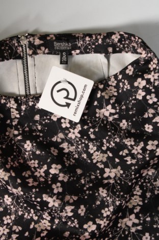 Sukňa Bershka, Veľkosť S, Farba Viacfarebná, Cena  5,95 €