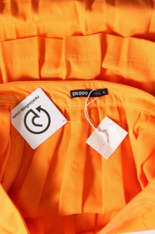 Rock Cropp, Größe L, Farbe Orange, Preis € 33,49