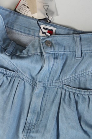 Φούστα Tommy Jeans, Μέγεθος XS, Χρώμα Μπλέ, Τιμή 60,49 €