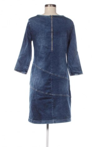 Kleid, Größe M, Farbe Blau, Preis 7,99 €