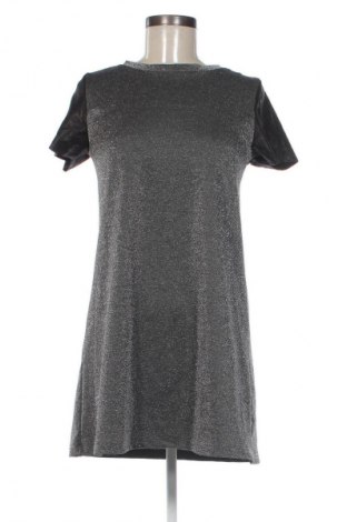 Kleid, Größe S, Farbe Silber, Preis 5,49 €