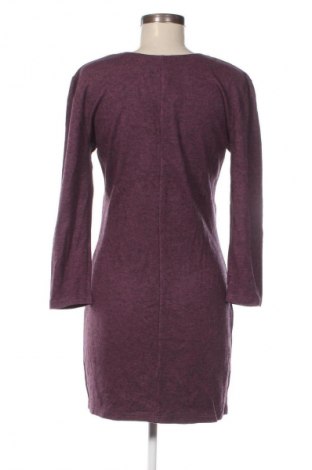 Kleid, Größe M, Farbe Lila, Preis € 8,99