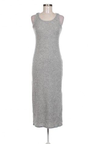 Kleid, Größe S, Farbe Grau, Preis 5,99 €