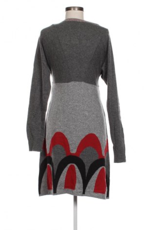 Kleid, Größe S, Farbe Grau, Preis € 9,49