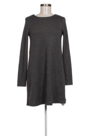 Kleid, Größe S, Farbe Grau, Preis 7,49 €