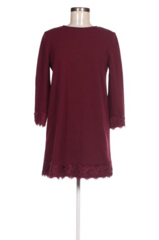 Kleid, Farbe Rot, Preis € 5,99