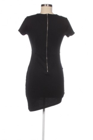 Kleid, Größe M, Farbe Schwarz, Preis € 20,49