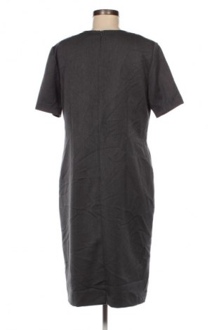 Kleid, Größe M, Farbe Grau, Preis € 8,49