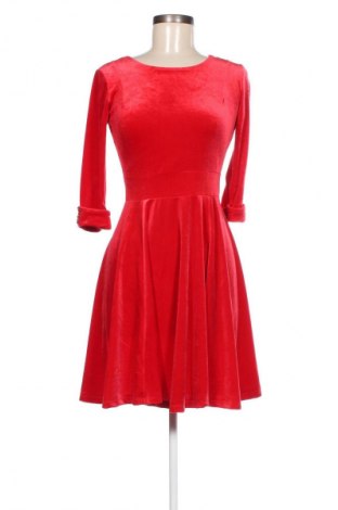 Kleid, Größe L, Farbe Rot, Preis € 8,49