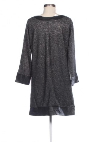 Kleid, Größe XL, Farbe Silber, Preis 20,49 €