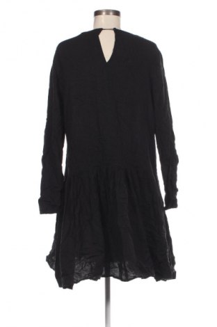 Kleid Atmosphere, Größe M, Farbe Schwarz, Preis € 10,49