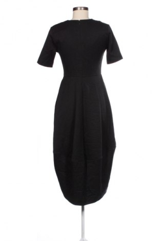 Kleid B.yu, Größe S, Farbe Schwarz, Preis 57,49 €