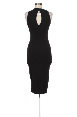 Rochie Bershka, Mărime S, Culoare Negru, Preț 72,91 Lei