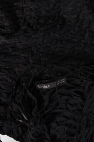 Φόρεμα Bershka, Μέγεθος M, Χρώμα Μαύρο, Τιμή 12,99 €