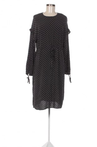 Kleid By Malene Birger, Größe L, Farbe Schwarz, Preis 50,63 €