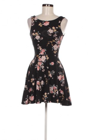 Kleid C&A, Größe XS, Farbe Mehrfarbig, Preis € 12,49