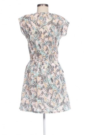 Rochie C'est Beau La Vie, Mărime M, Culoare Multicolor, Preț 79,99 Lei