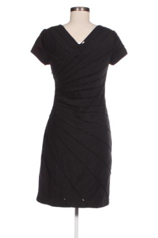 Rochie Cinque, Mărime M, Culoare Negru, Preț 108,99 Lei