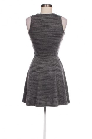 Kleid Fb Sister, Größe XS, Farbe Grau, Preis 20,49 €