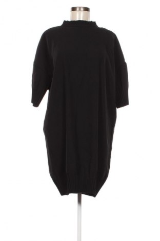 Rochie Free Quent, Mărime M, Culoare Negru, Preț 183,85 Lei