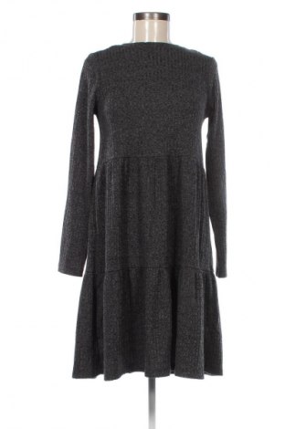 Kleid Gina, Größe M, Farbe Grau, Preis € 8,49