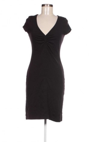 Rochie H&M, Mărime M, Culoare Negru, Preț 33,99 Lei