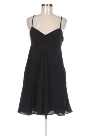 Rochie H&M, Mărime M, Culoare Negru, Preț 33,99 Lei