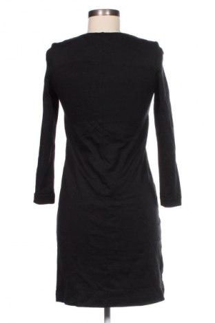 Rochie H&M, Mărime XS, Culoare Negru, Preț 33,99 Lei