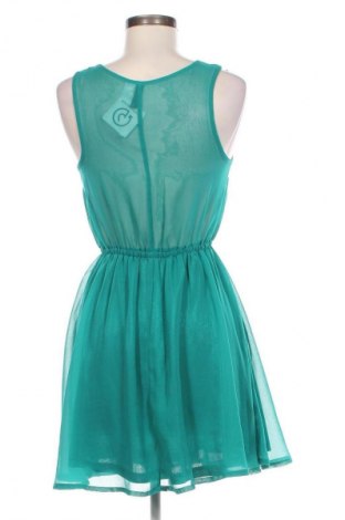 Kleid H&M Divided, Größe S, Farbe Grün, Preis 18,70 €