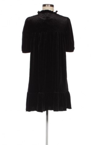 Kleid H&M Divided, Größe M, Farbe Schwarz, Preis 3,99 €