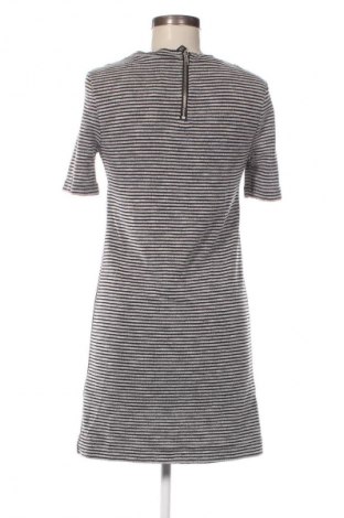 Kleid H&M Divided, Größe M, Farbe Grau, Preis € 8,99