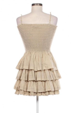 Kleid Heach Dolls by Silvian Heach, Größe L, Farbe Beige, Preis 8,08 €